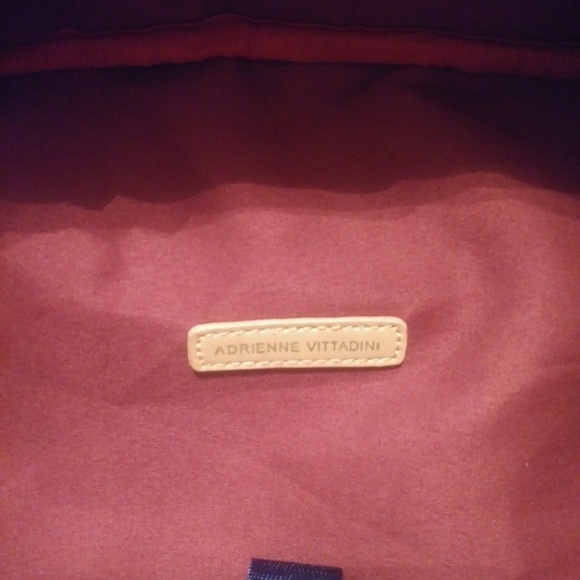 💲ADRIENNE VITTADINI - Quilted Black Backpack - Picture 7 of 8